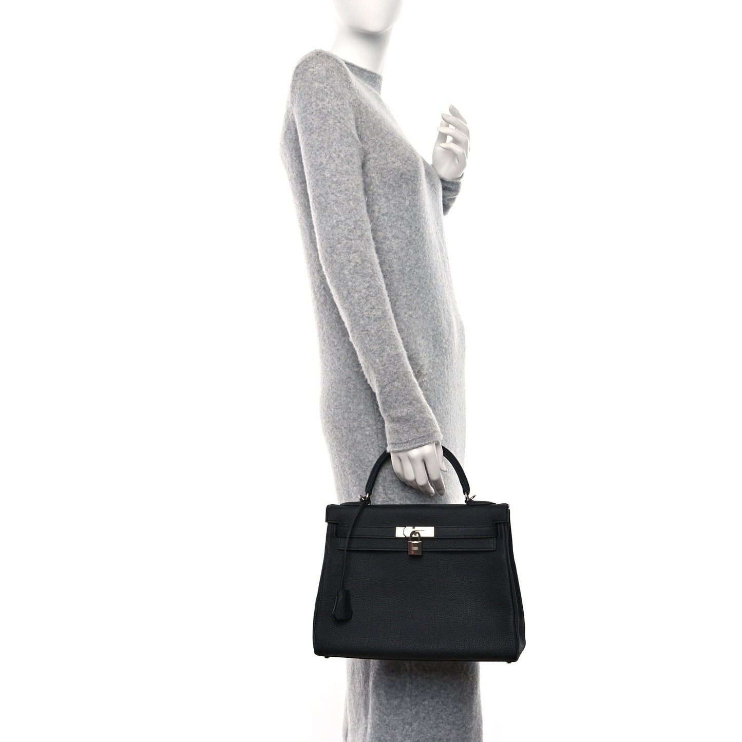 Togo Kelly Retourne 32 Black
