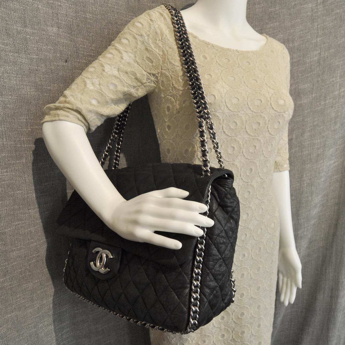 Washed Lambskin Chain Around Maxi Flap Bag Black