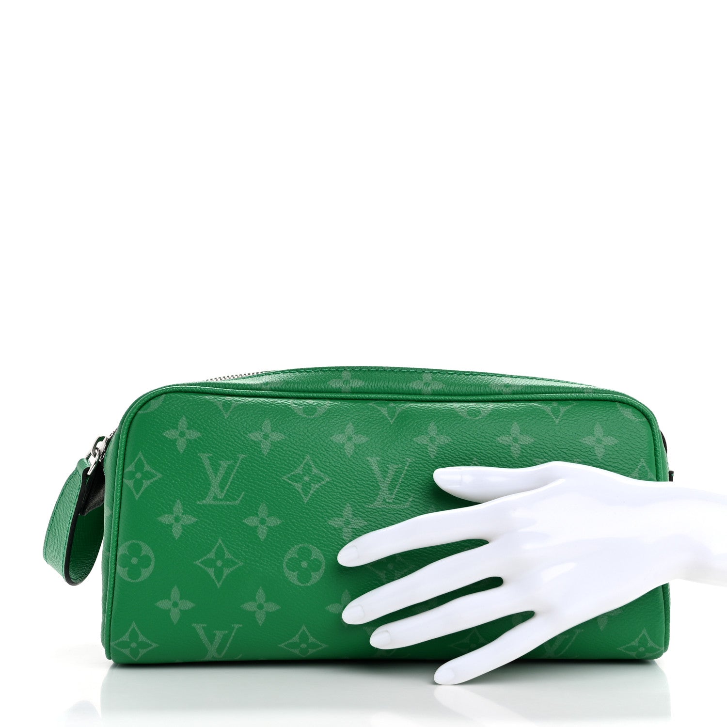 Louis Vuitton Taigarama Dopp Kit Toilet Pouch Cactus Green 3 of 8