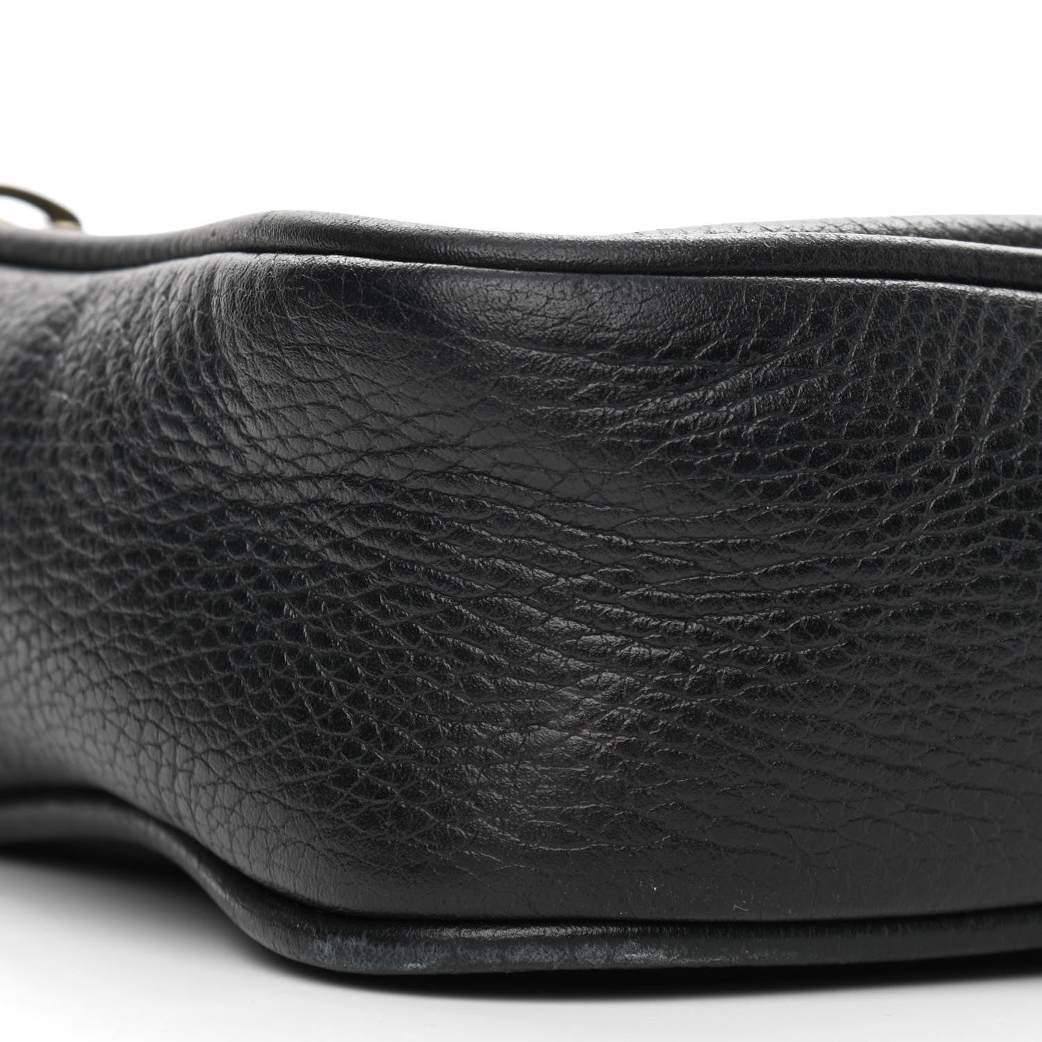 Gucci Grained Calfskin Logo Messenger Bag Black 9 of 13