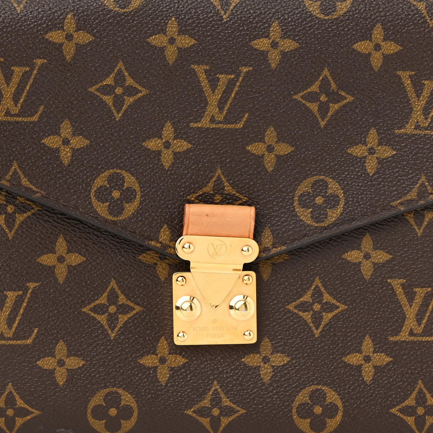 Monogram Pochette Metis