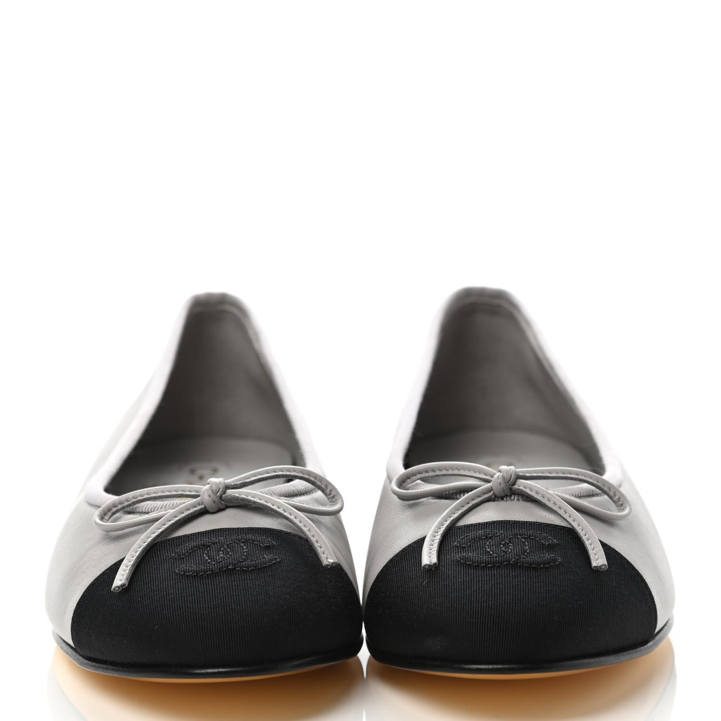 Lambskin Grosgrain Cap Toe CC Ballerina Flats 39.5 Grey Black