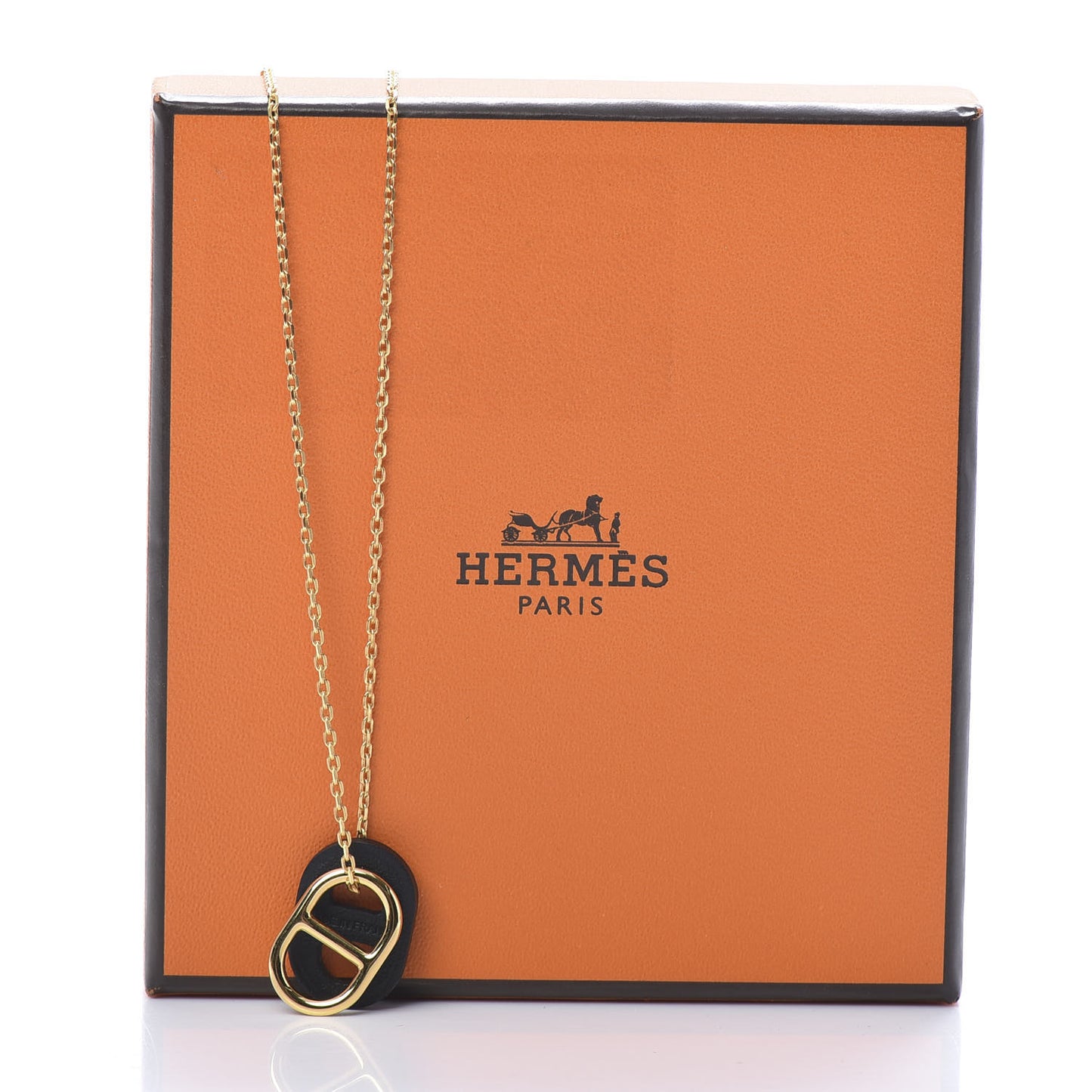 Swift O'Maillon Pendant Necklace Black