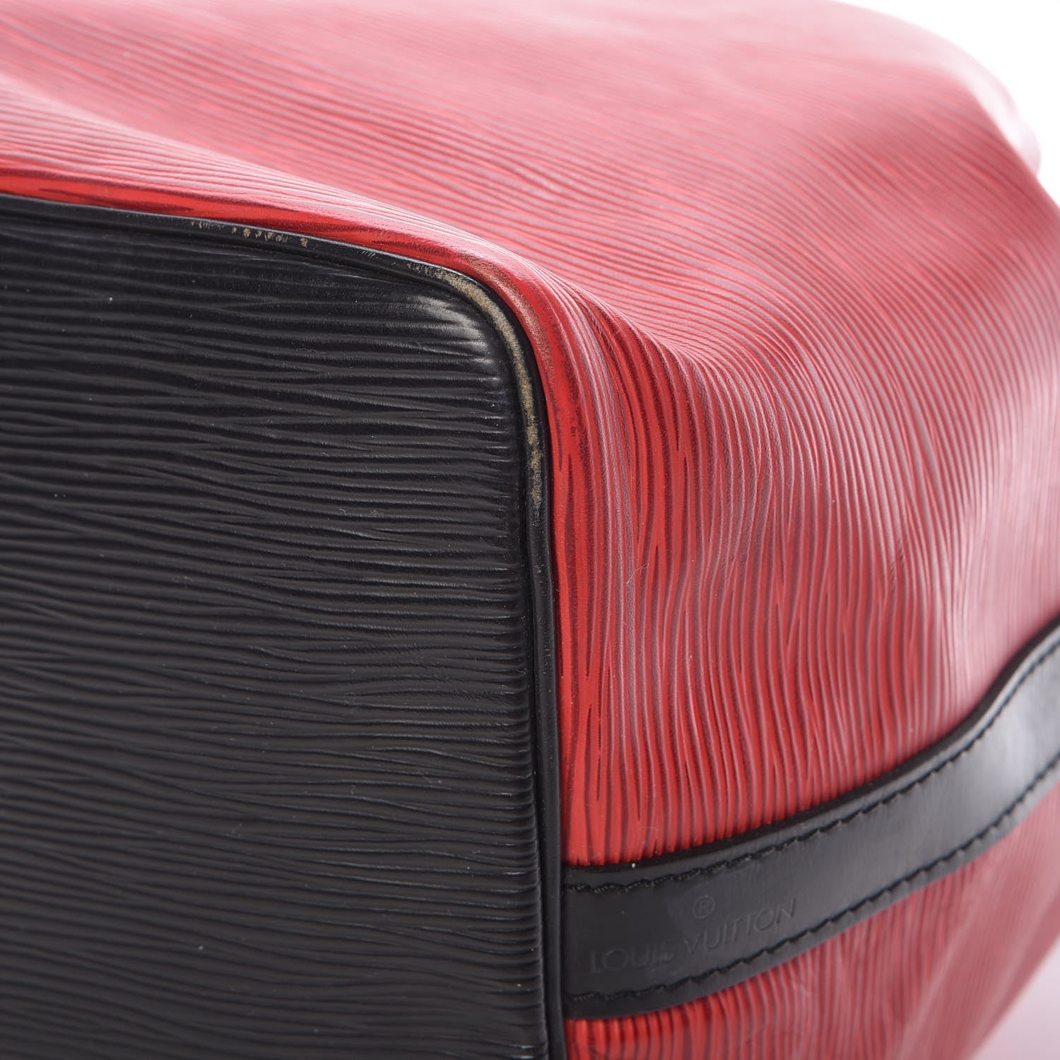 Louis Vuitton Epi Petit Noe Red Black 21 of 27