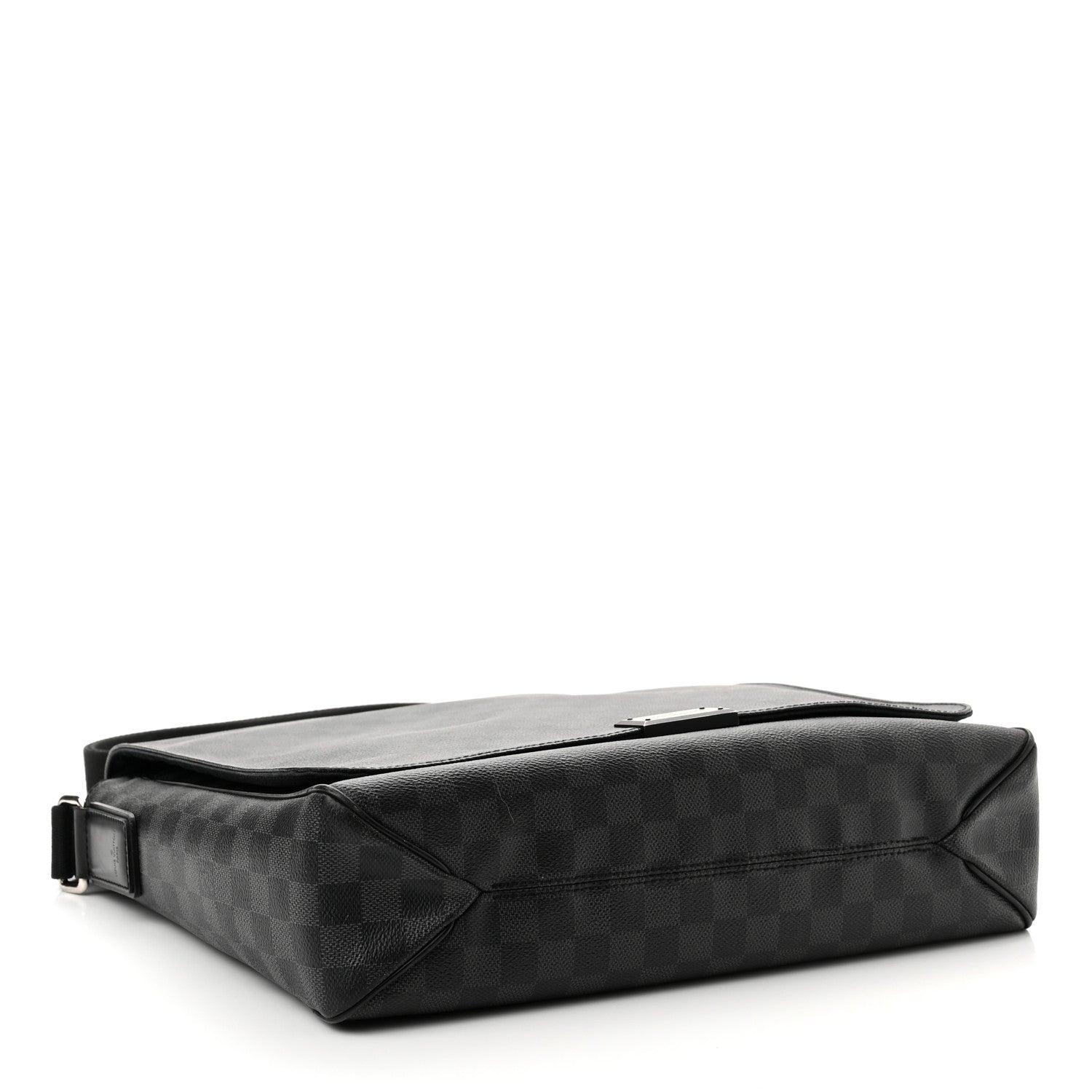 Louis Vuitton Damier Graphite District GM 4 of 12
