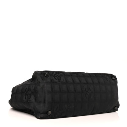 Chanel Nylon Medium Travel Tote Black 3 of 15