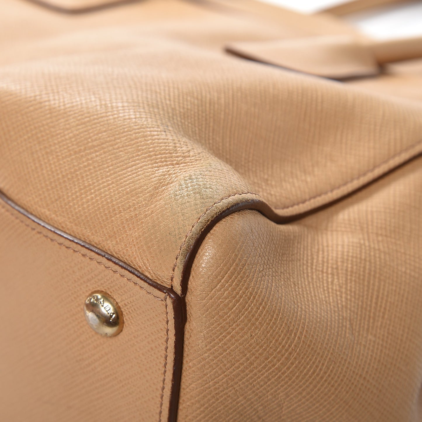 Saffiano Shoulder Bag Noisette