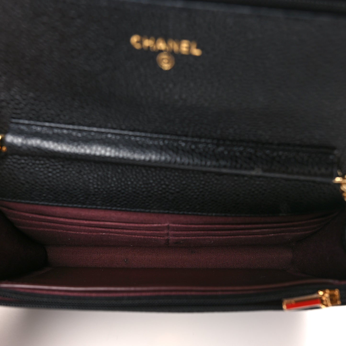 Caviar Quilted Wallet on Chain WOC Black
