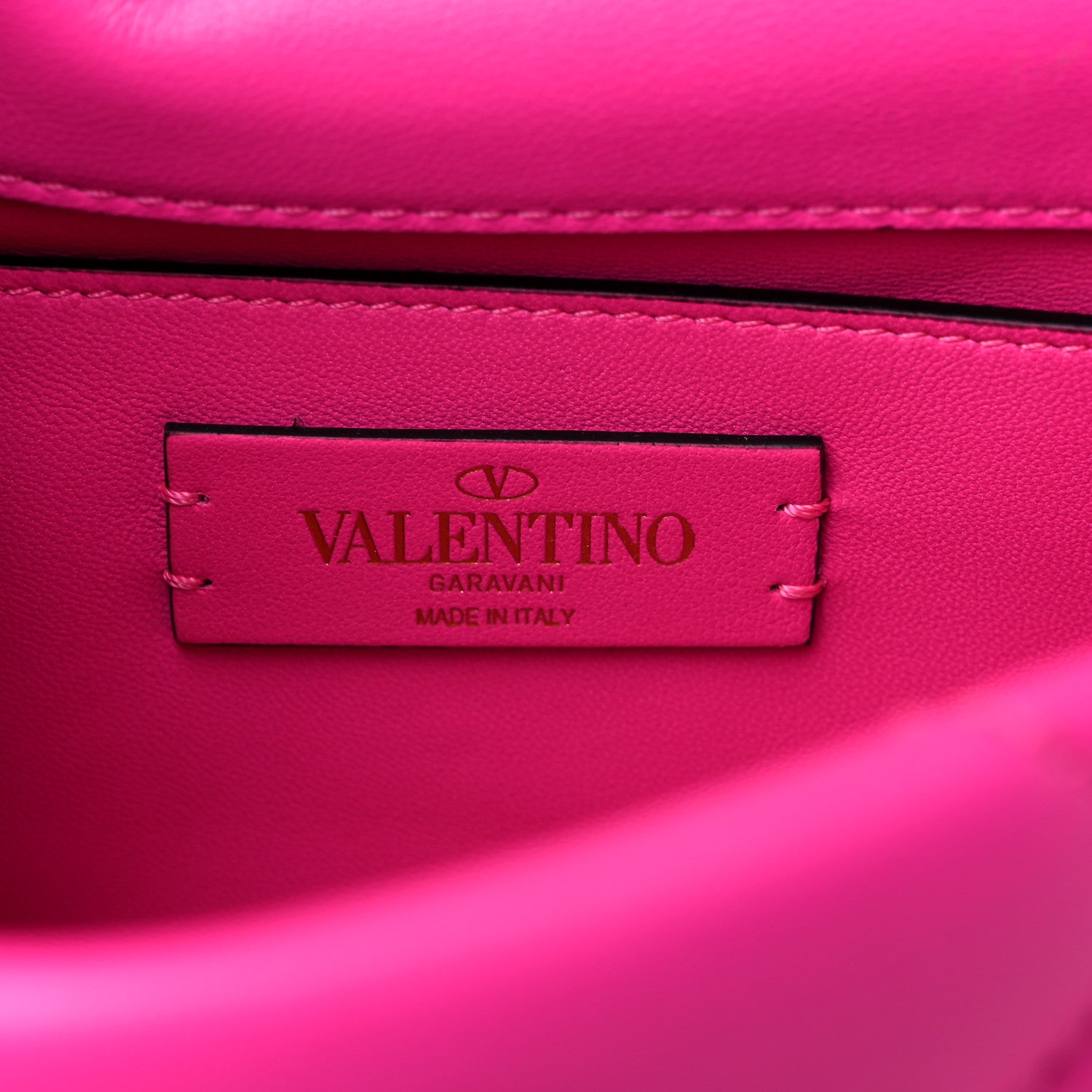 Valentino Garavani Nappa Lacquer Monochrome Small Roman Stud Shoulder Bag Pink PP 6 of 8