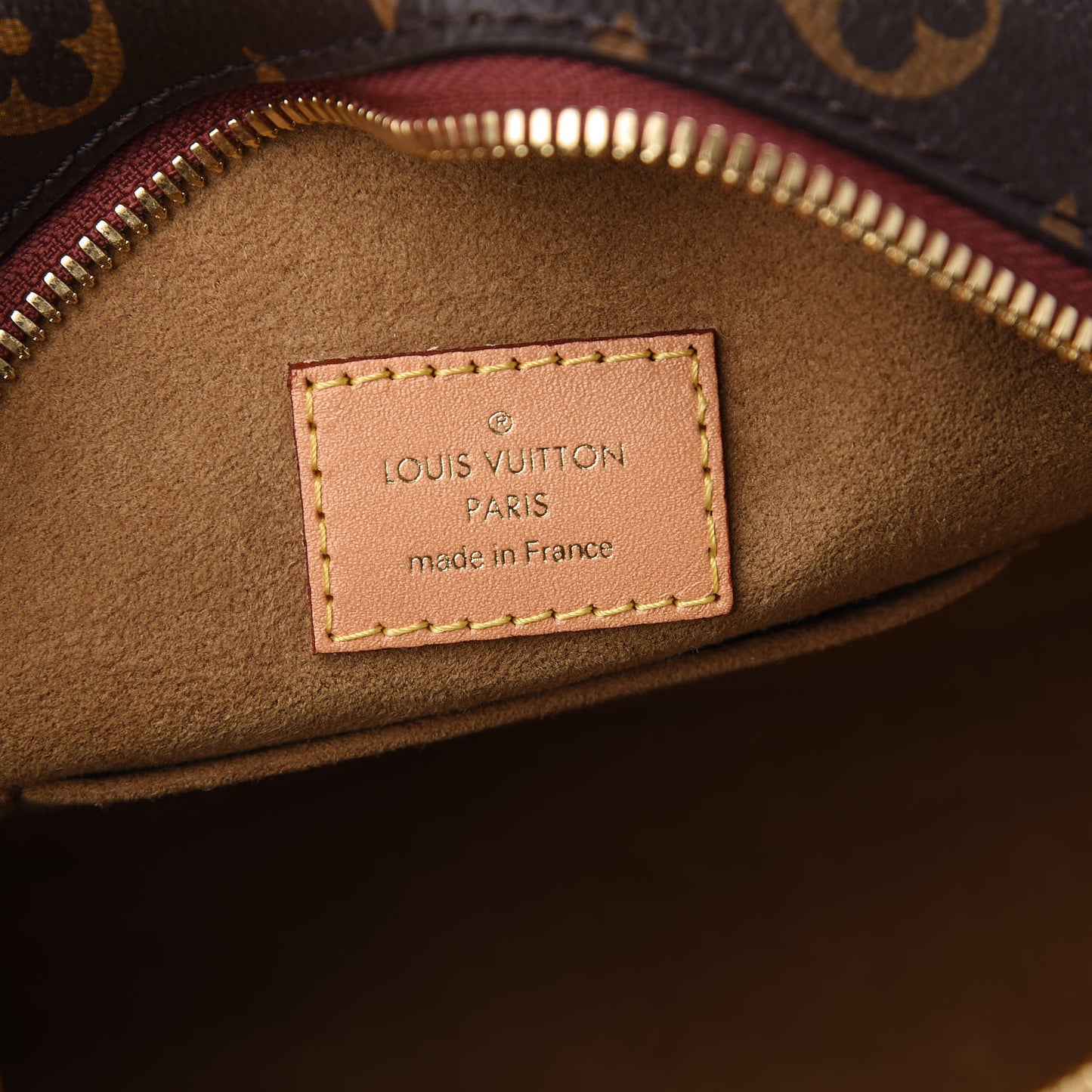 Monogram Boite Chapeau Souple