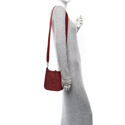 Hermes Taurillon Clemence Evelyne TPM Rouge H 2 of 11