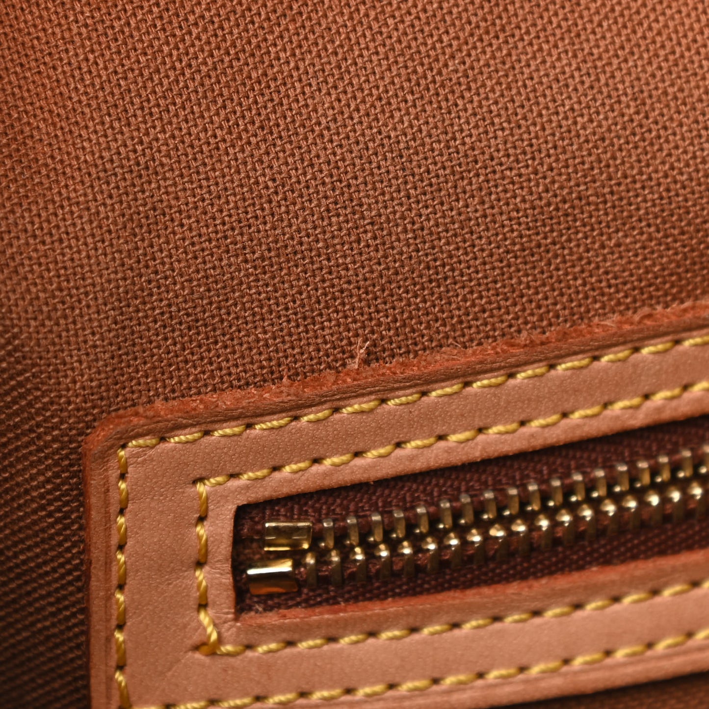 Monogram Mini Looping