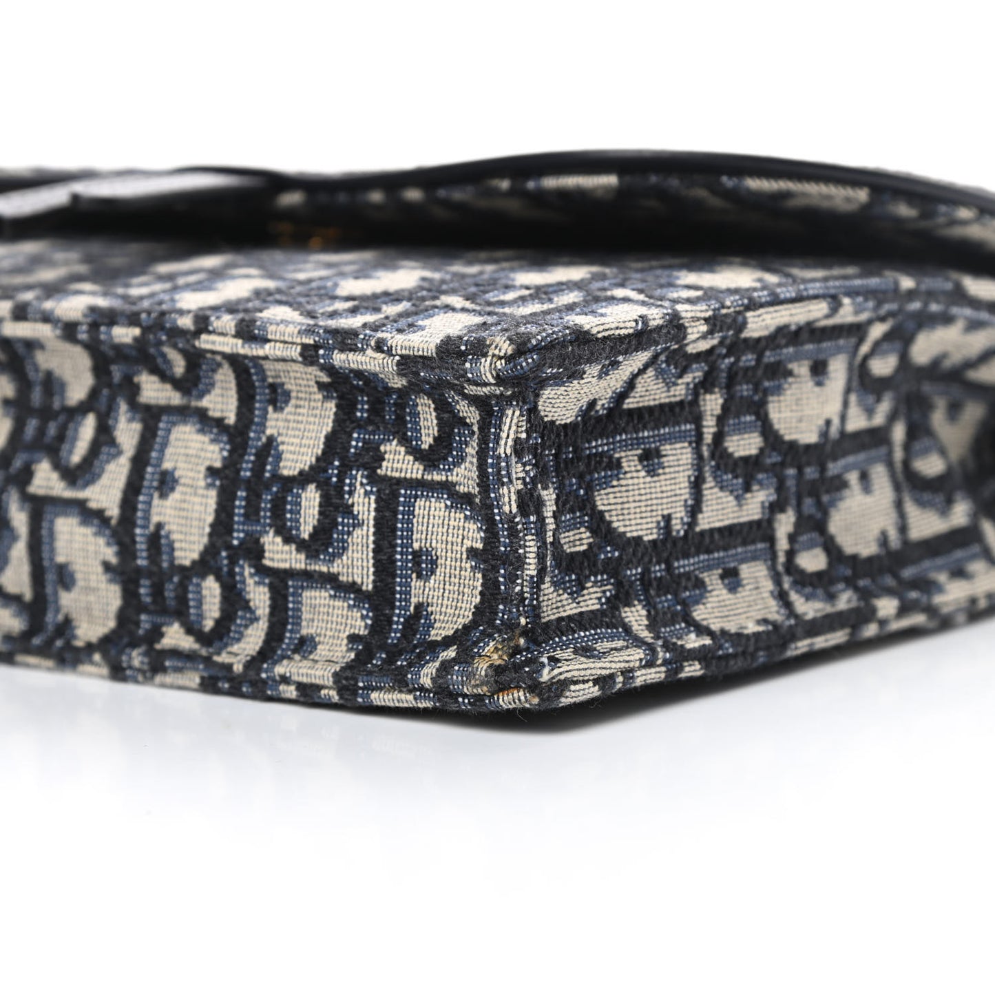 Oblique Saddle Chain Pouch Blue