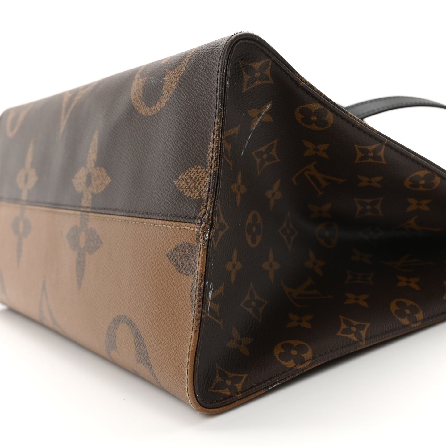 Reverse Monogram Giant Onthego GM