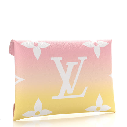 Louis Vuitton Monogram Giant By The Pool Kirigami Pochette Set 4 of 8