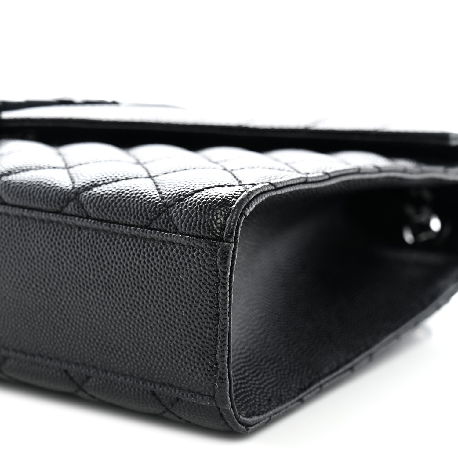 Saint Laurent Grain De Poudre Textured Mixed Matelasse Triquilt Medium Monogram Monochrome Satchel Black 10 of 11