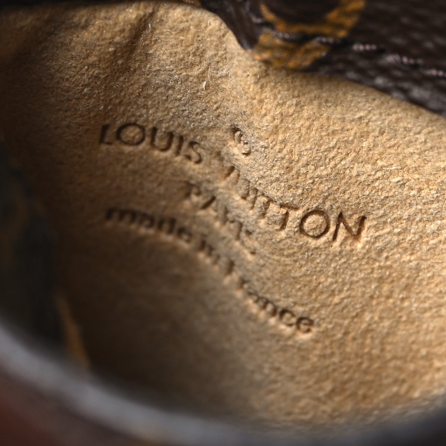Louis Vuitton Monogram Sunglasses Case MM 6 of 6
