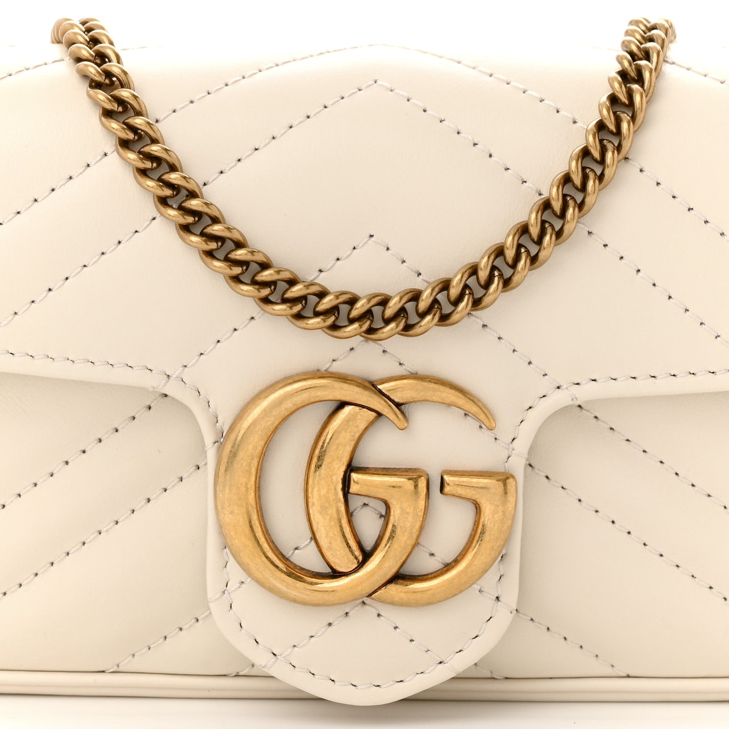 Calfskin Matelasse Super Mini GG Marmont Shoulder Bag White
