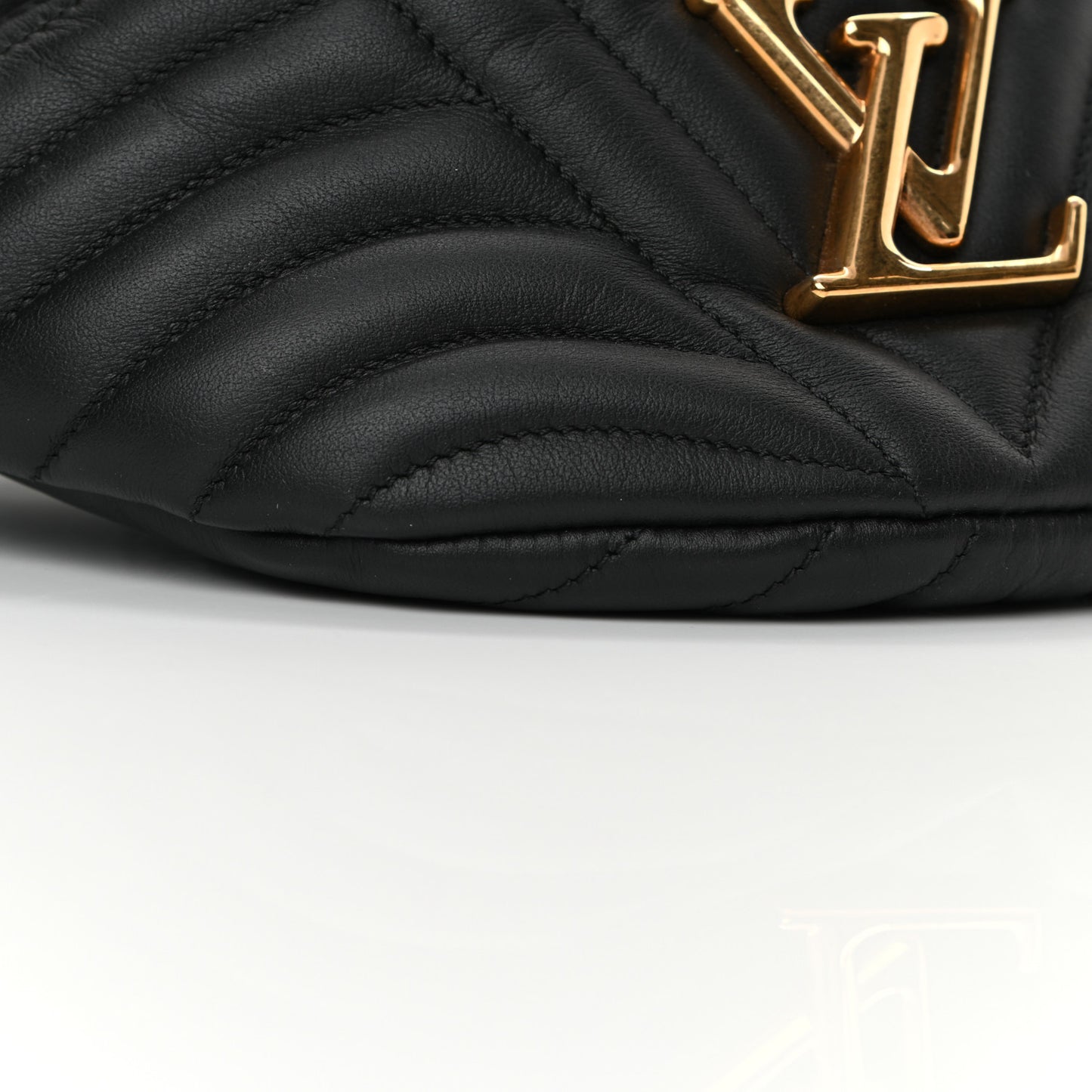 Calfskin Quilted New Wave Bumbag Black