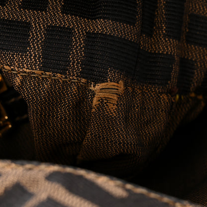 Fendi Zucca Hobo Tobacco 10 of 10