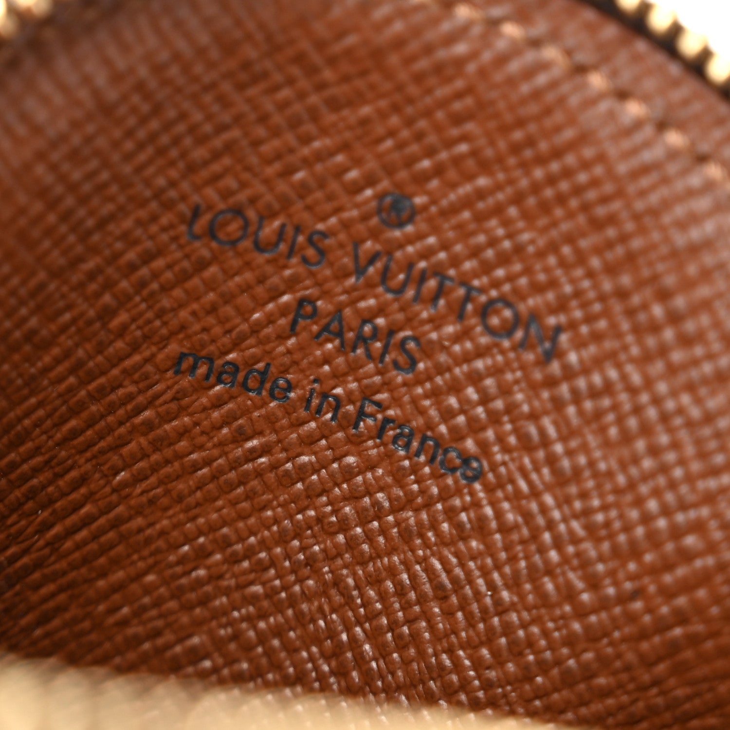 Louis Vuitton Monogram Round Coin Purse 6 of 10