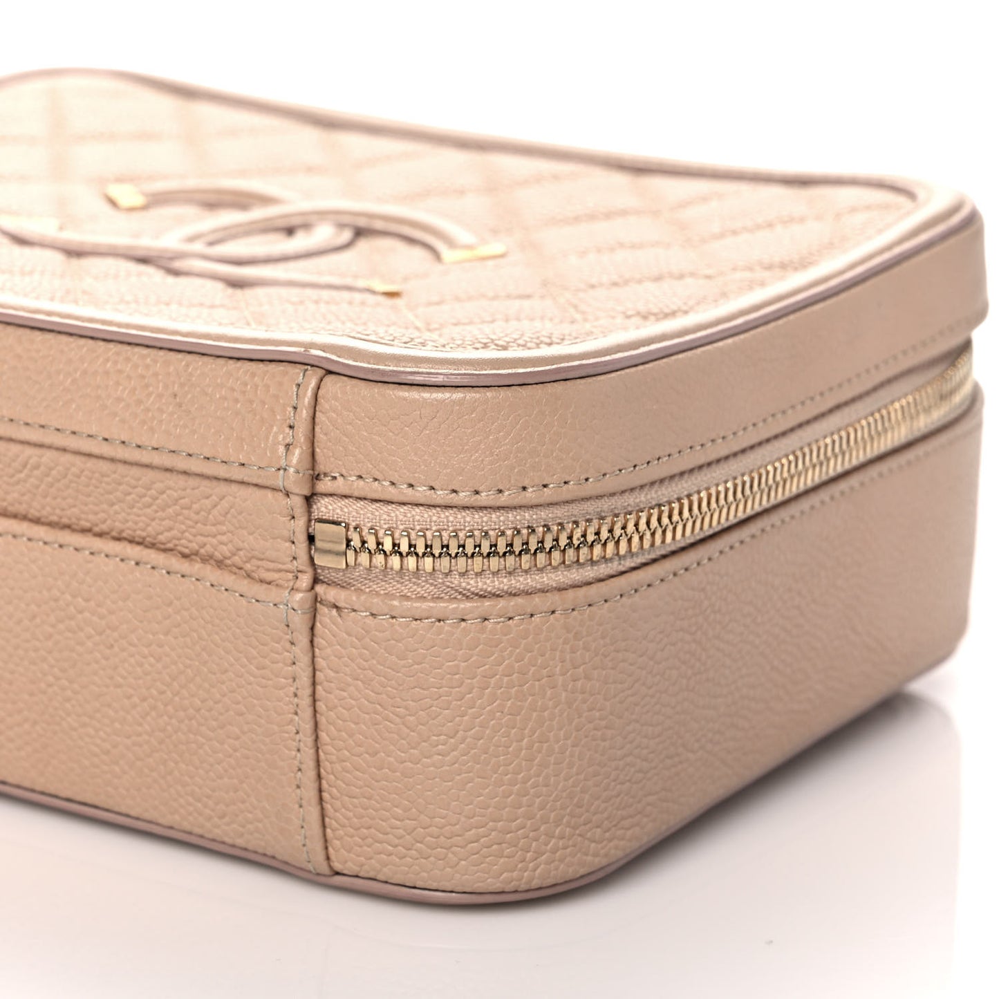 Caviar Quilted Medium CC Filigree Vanity Case Beige