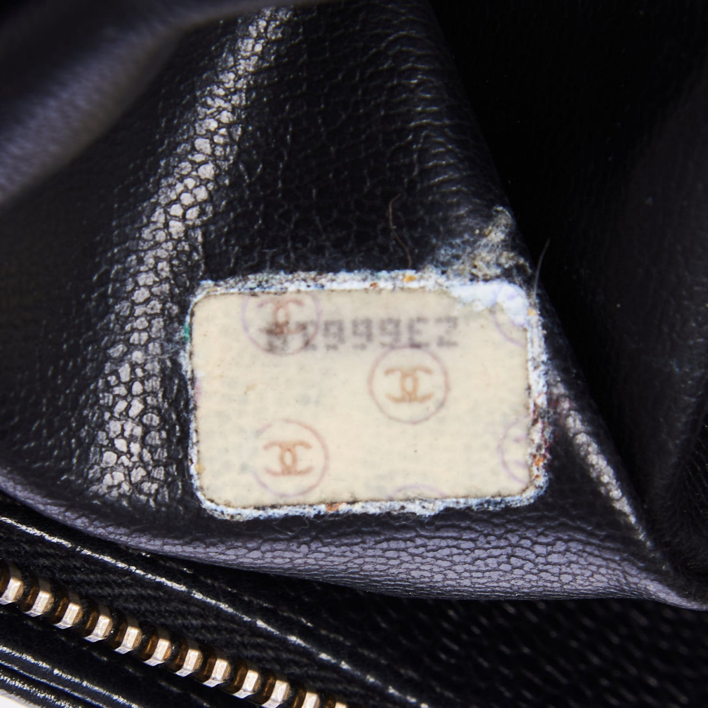 Caviar CC Shoulder Bag Black