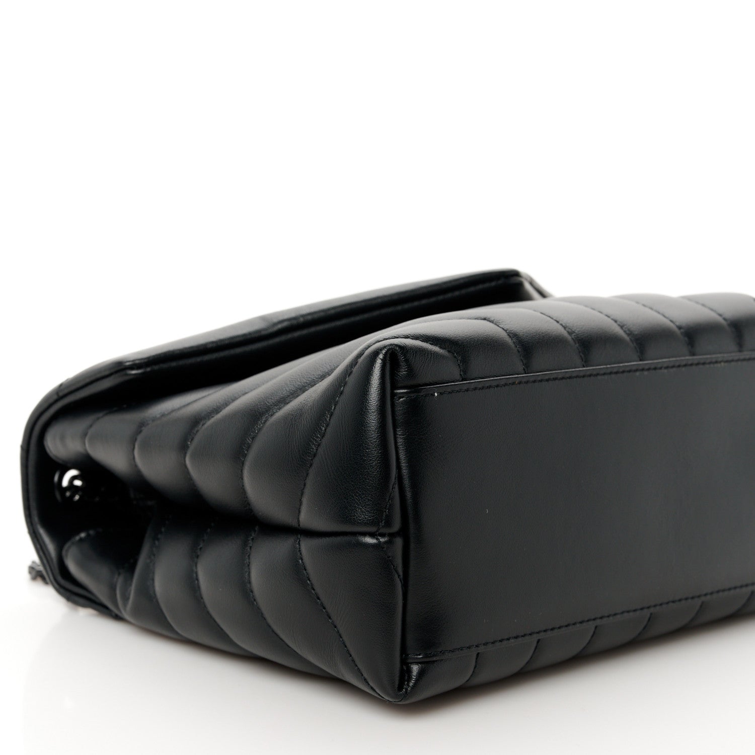 Saint Laurent Calfskin Y Quilted Monogram Monochrome Small Loulou Chain Satchel Black 10 of 11