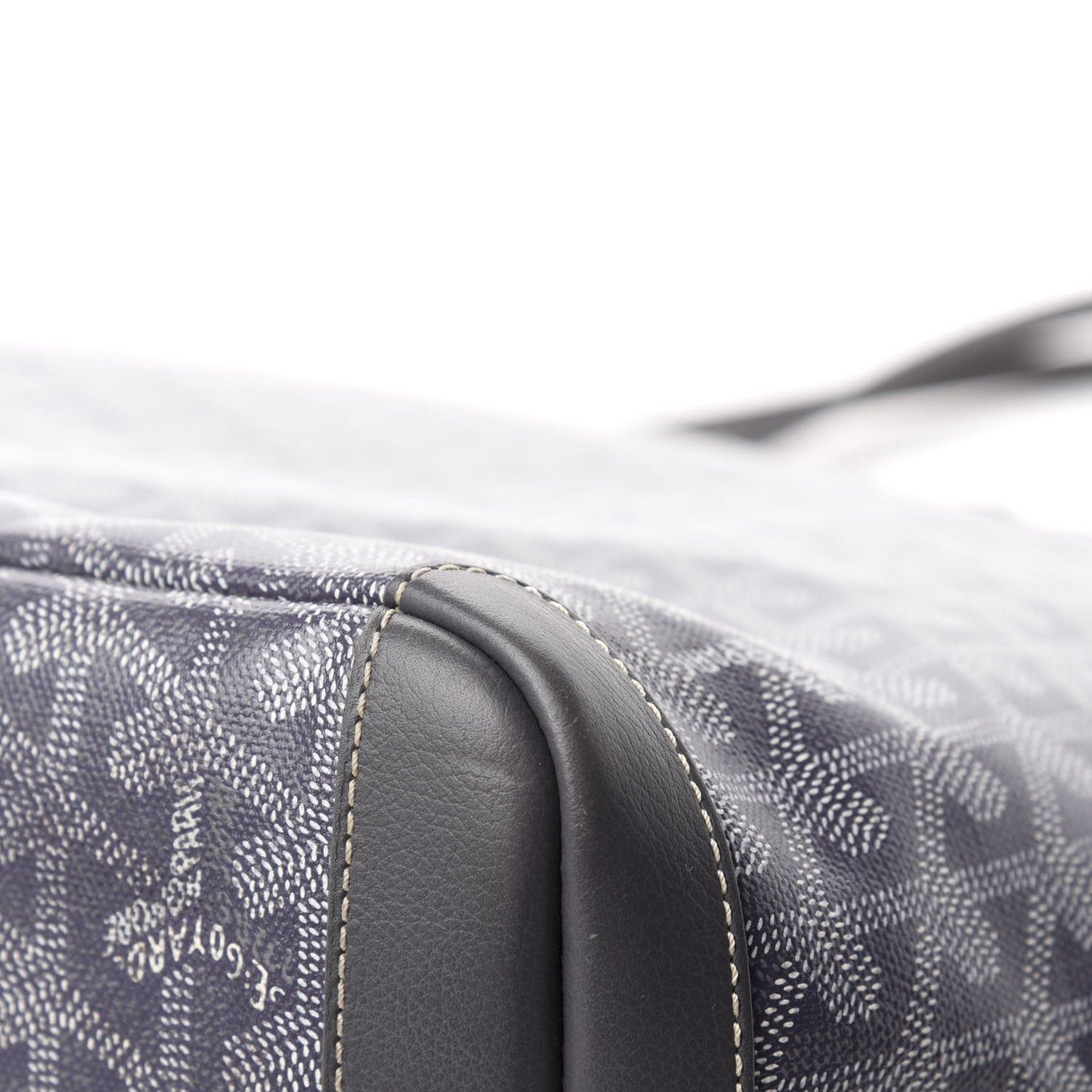 Goyardine Artois MM Grey