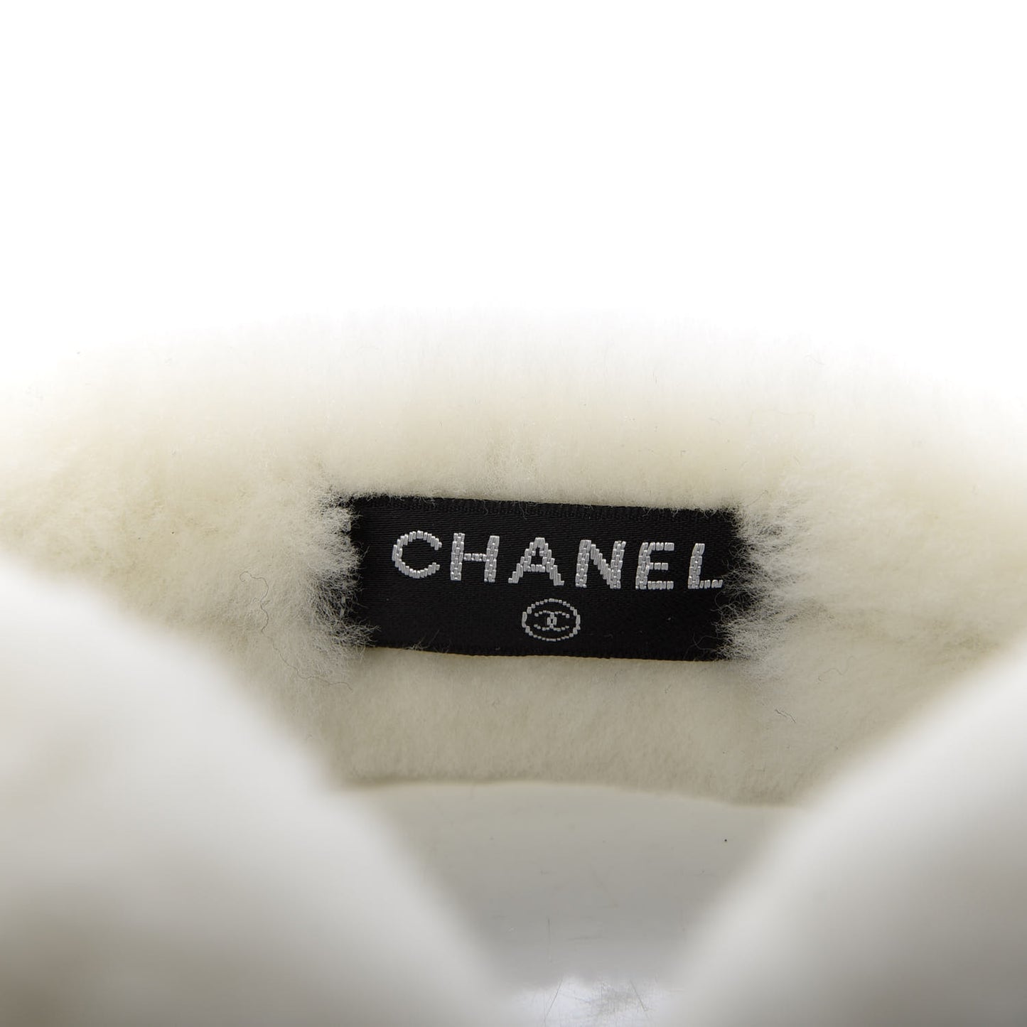 Shearling CC Ear Muffs White Black