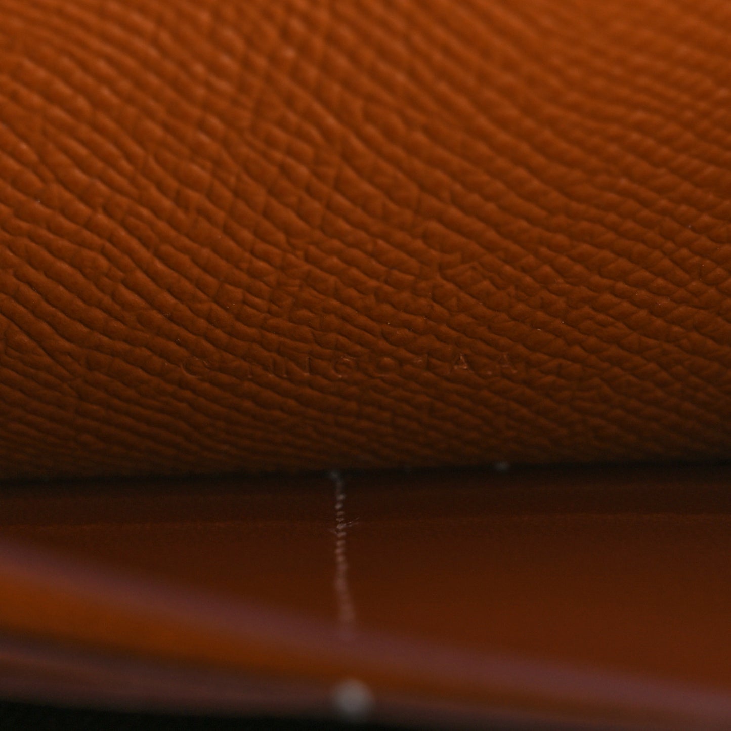 Epsom Kelly Longue Wallet Gold