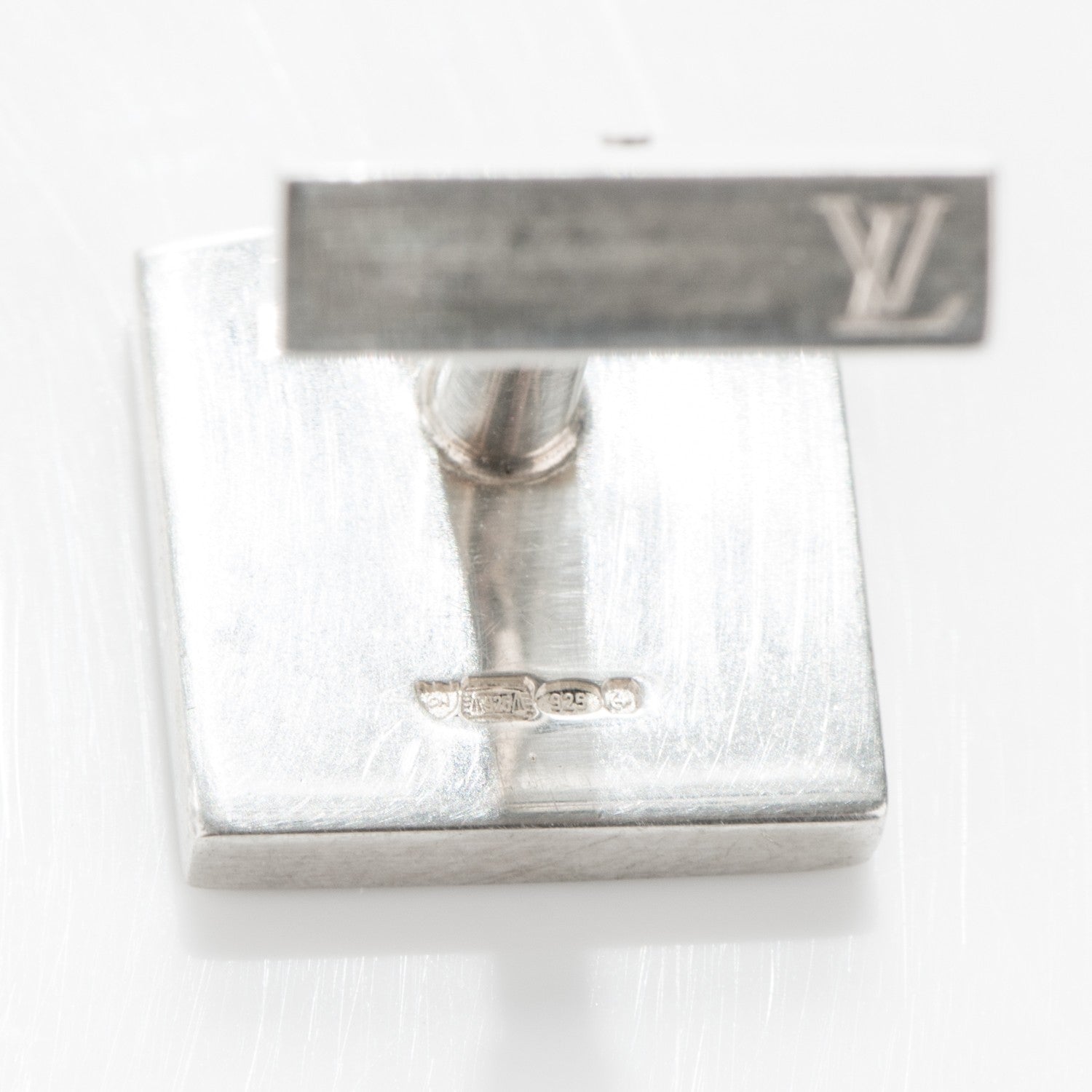 Louis Vuitton Sterling Silver Damier 4 Cufflinks 5 of 9