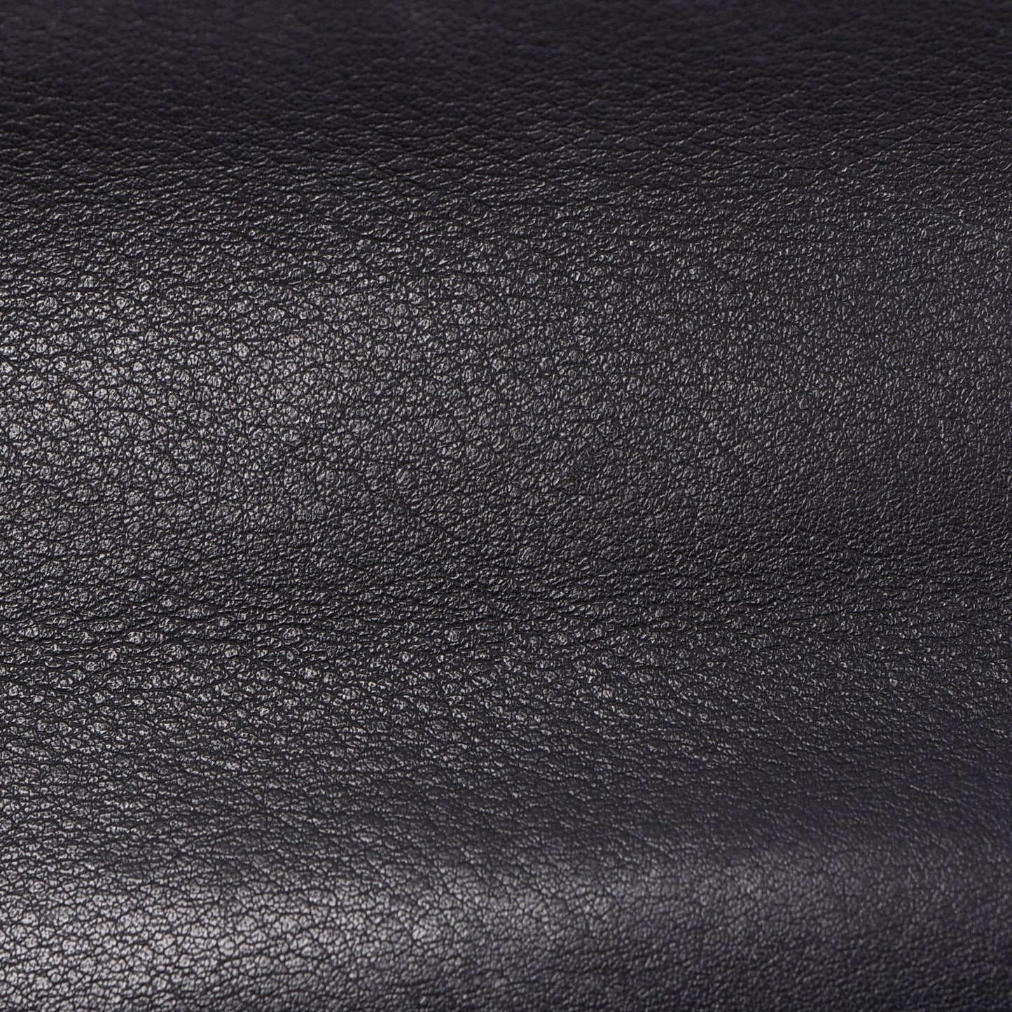 Veau Swift Enamel Constance 18 Black