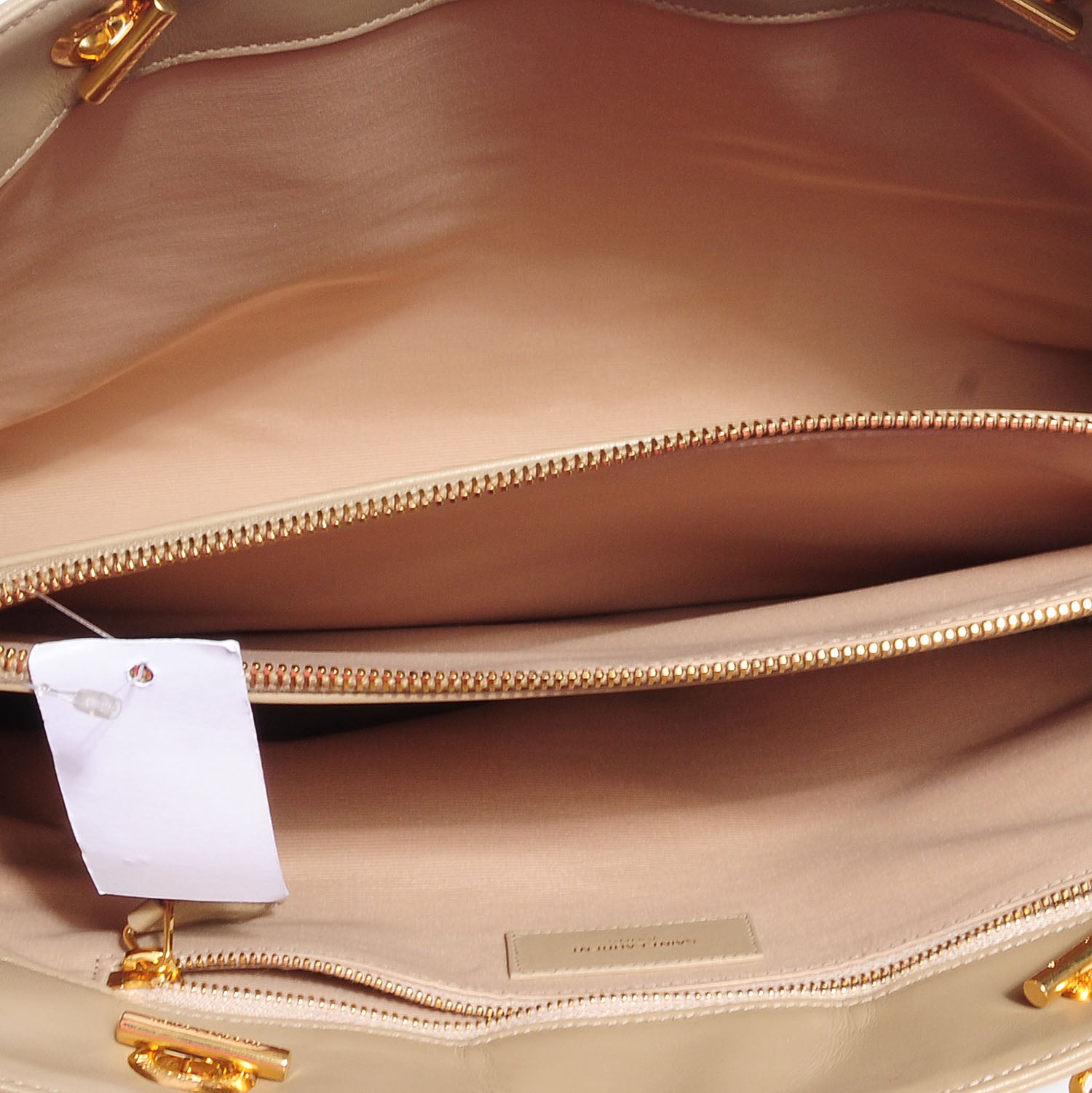 Saint Laurent Matelasse Chevron Monogramme Shopper Beige 4 of 10