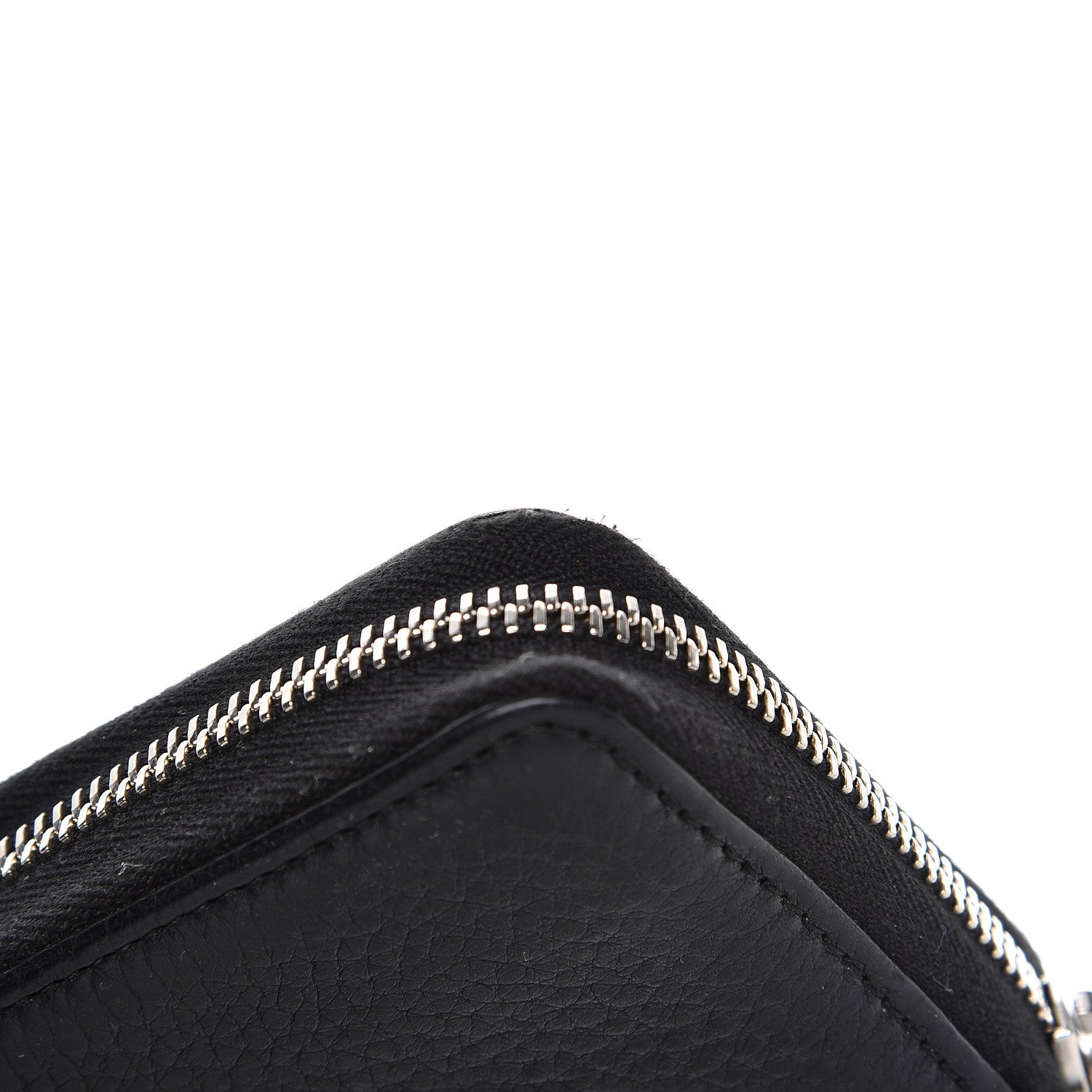 Gucci Pebbled Calfskin Studded Soho Compact Disco Zip Around Wallet Black 13 of 14