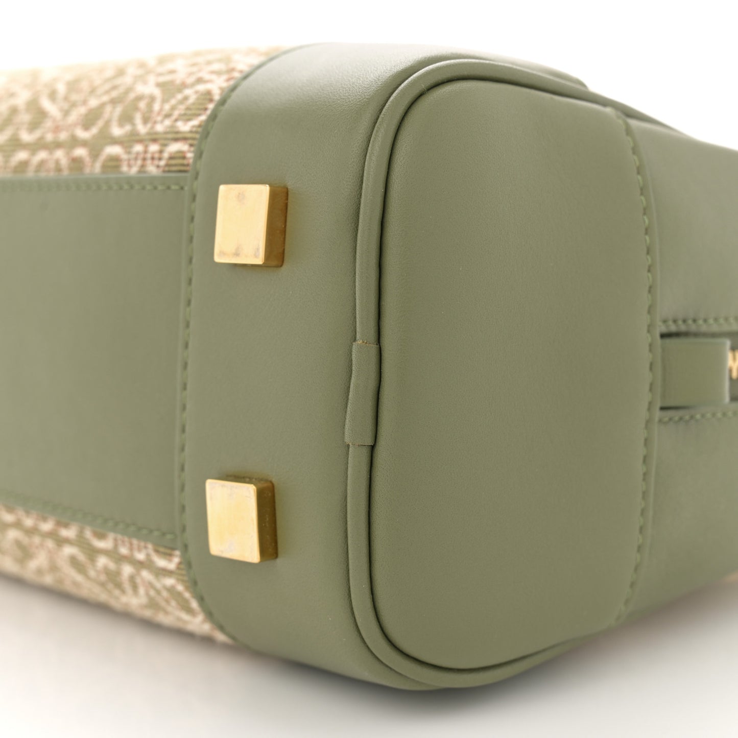 Jacquard Anagram Calfskin Amazona 23 Avocado Green