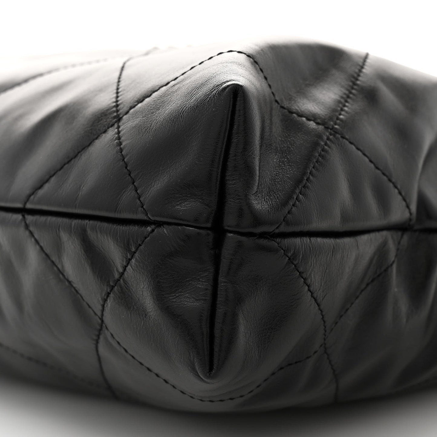 Shiny Calfskin Quilted Small Chanel 22 Black