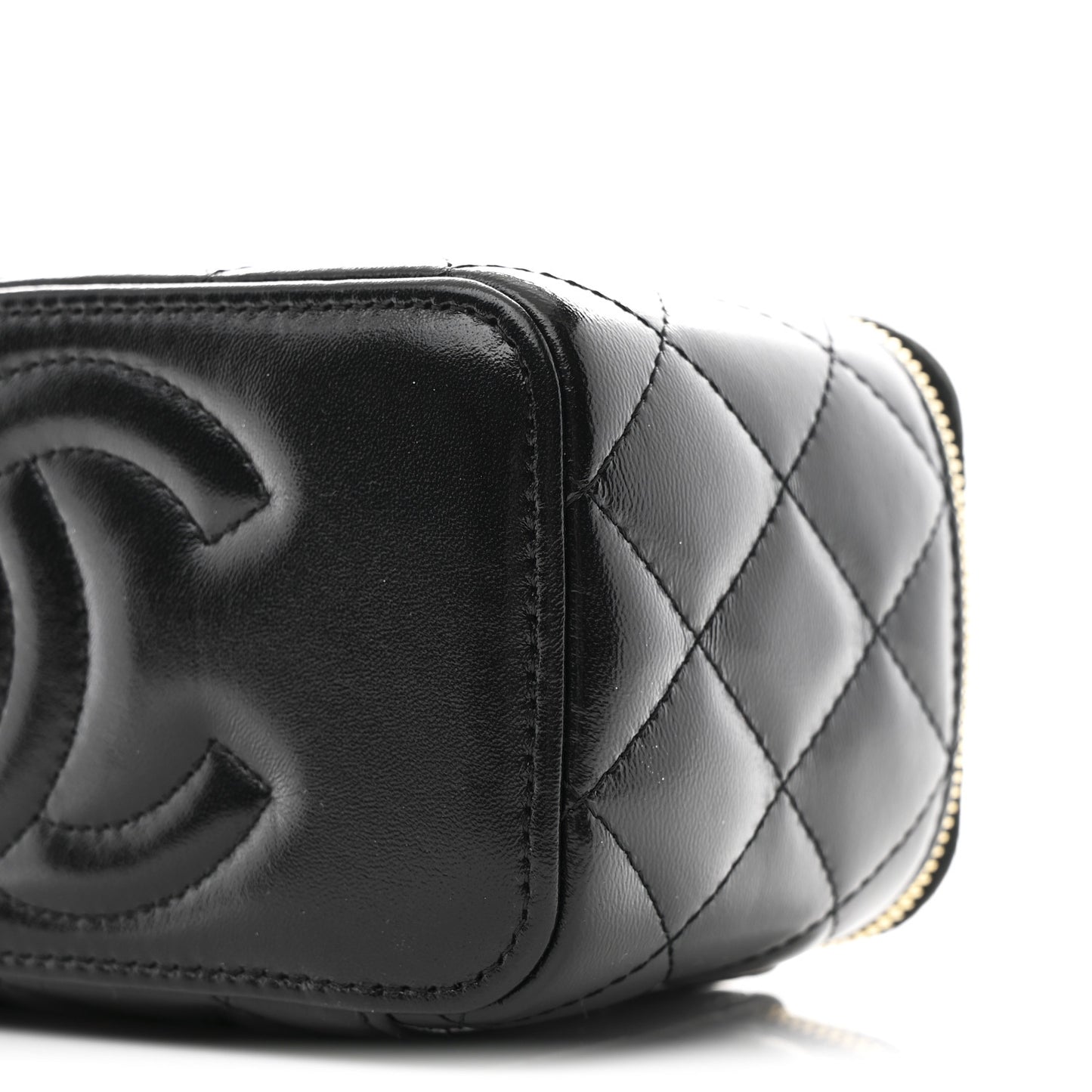 Shiny Lambskin Quilted Small Vanity Case With Chain Black