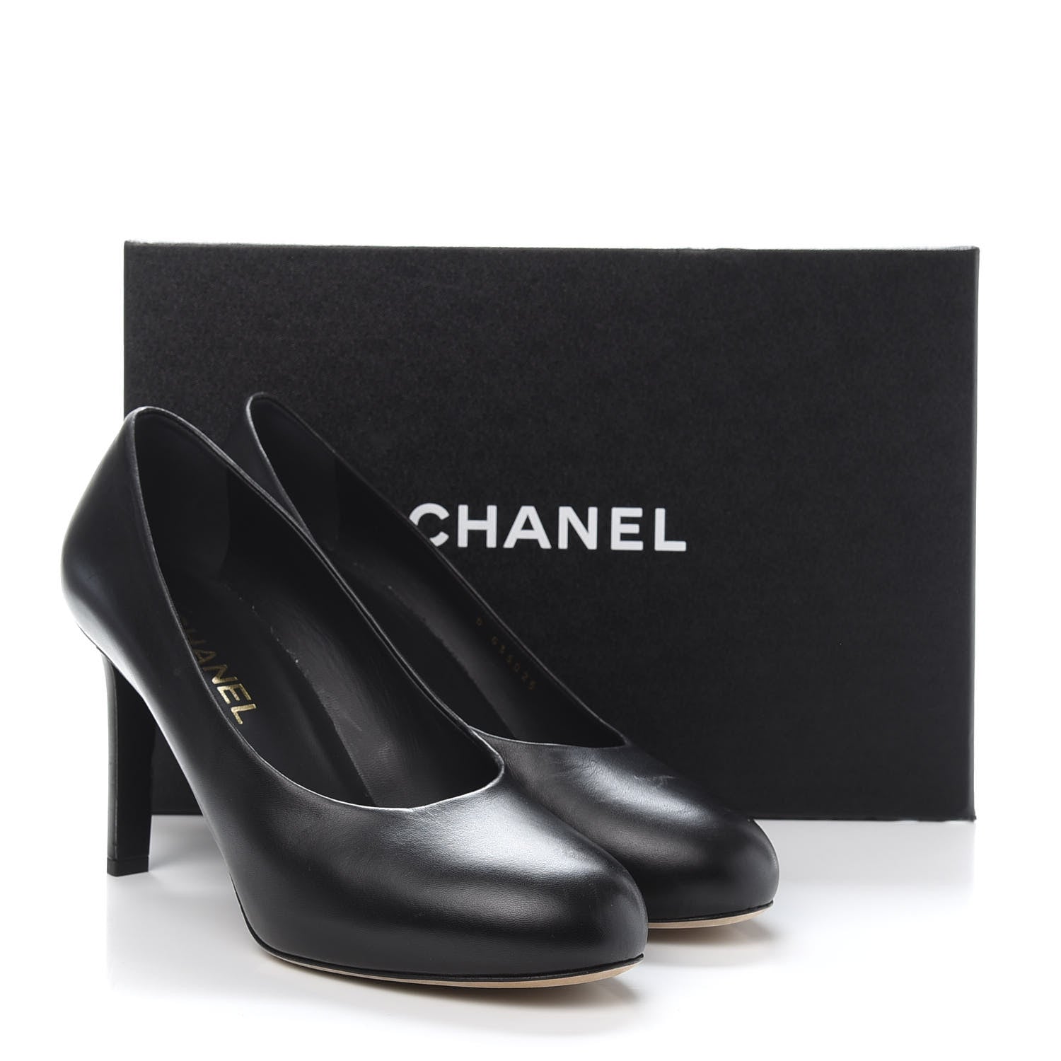 Chanel Lambskin CC Pumps 40.5 Black 13 of 13