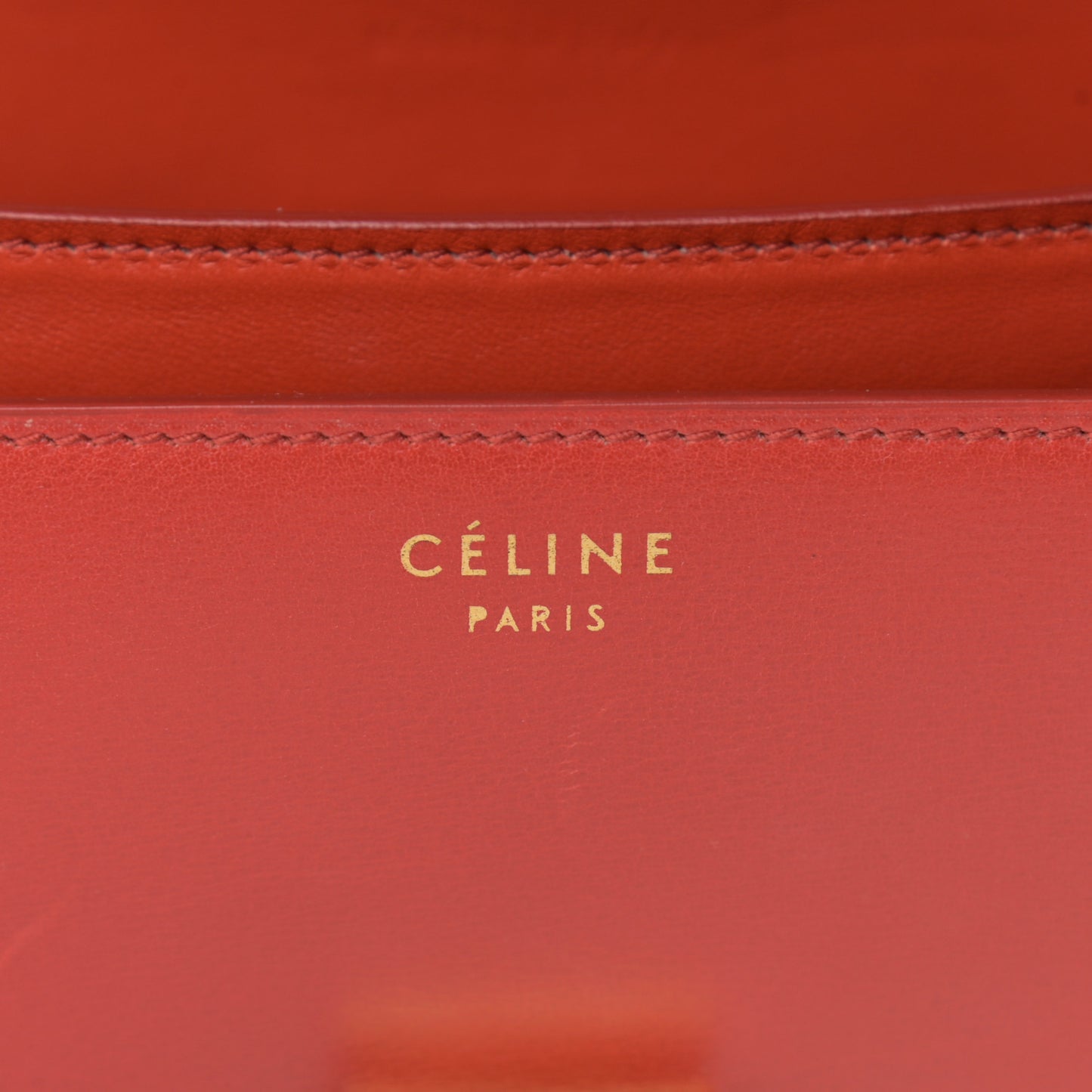 Box Calfskin Medium Classic Box Flap Bag Red