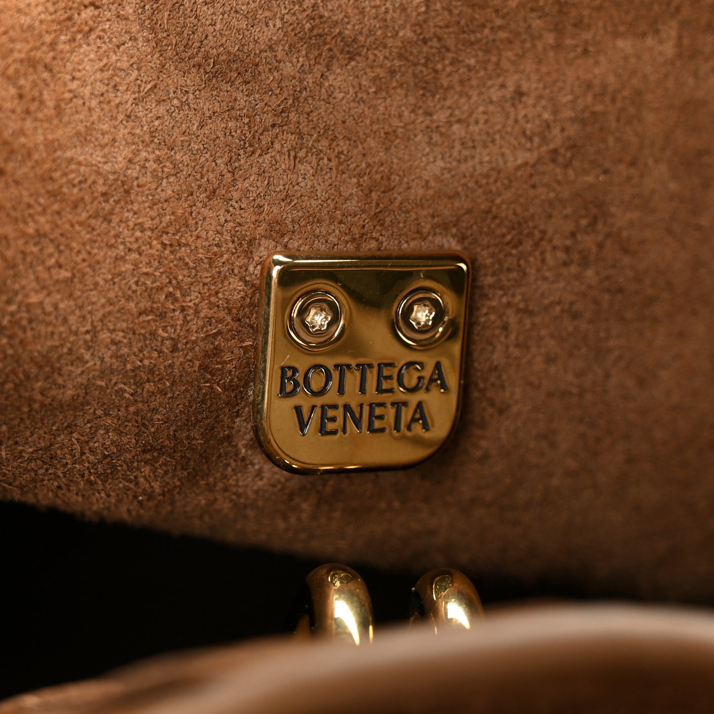 Silky Calfskin Small Ciao Ciao Nocciola