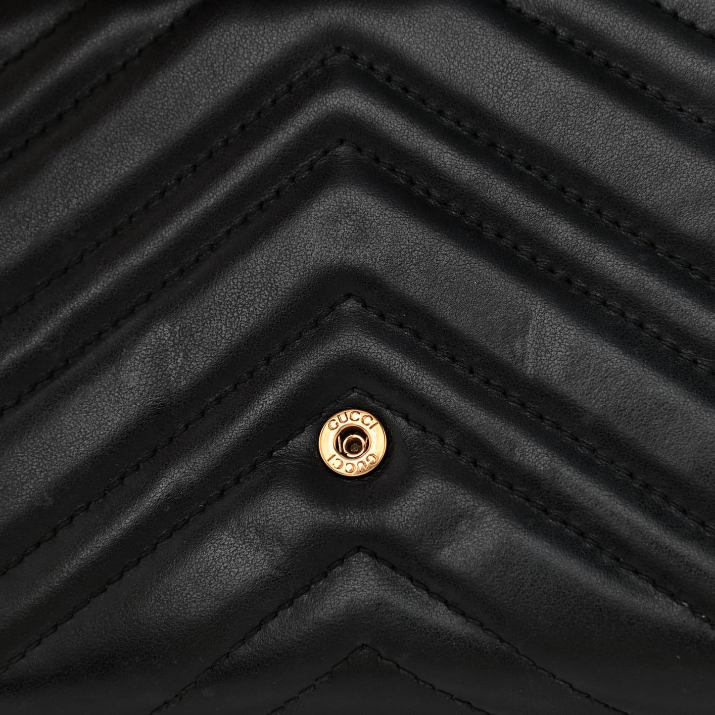 Calfskin Matelasse GG Marmont Chain Wallet Black
