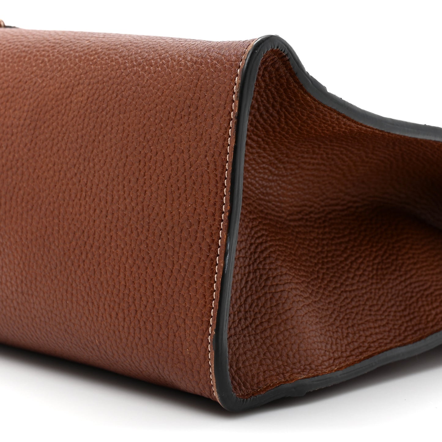Classic Grain Calfskin Medium Chiltern Satchel Oak
