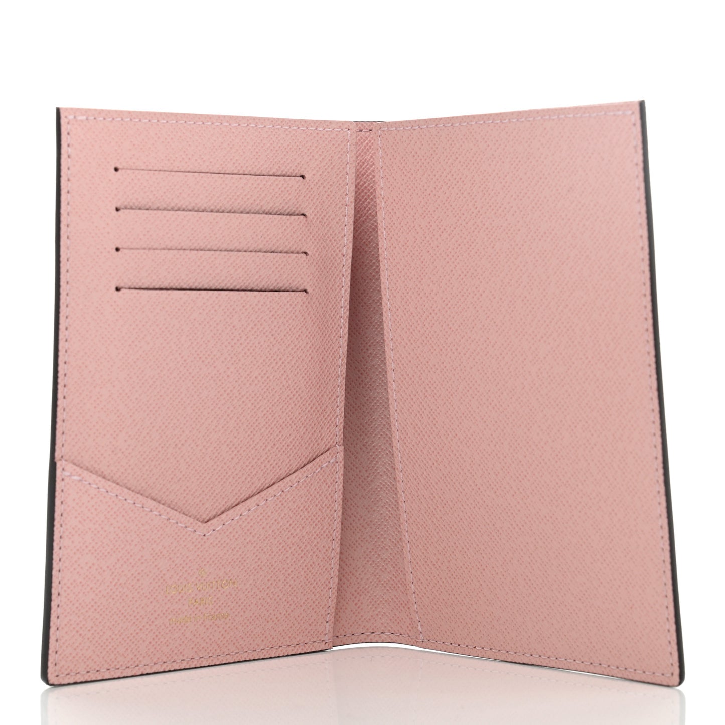 Monogram 2020 Christmas Animation Big Wheel Passport Cover Rose Ballerine