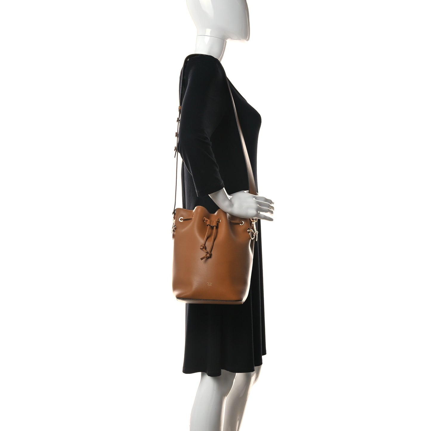 Vitello Grace Matte F is Fendi Grande Mon Tresor Bucket Bag Nocciola