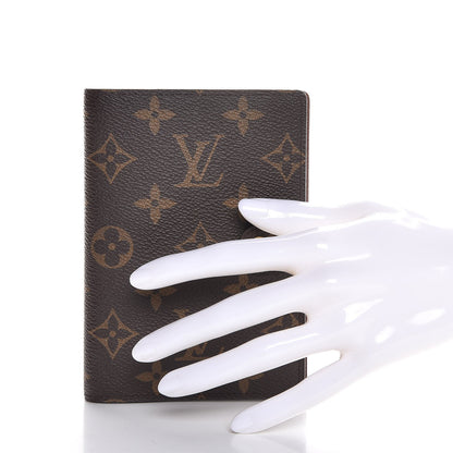 Louis Vuitton Monogram Small Ring Agenda Cover 2 of 8