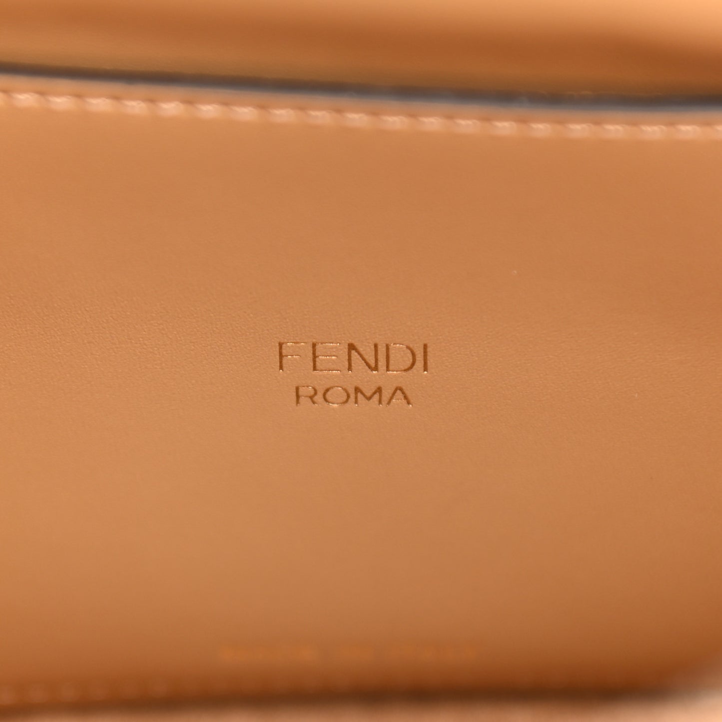 Vitello King Small Fendi Way Tote Miele Scuro