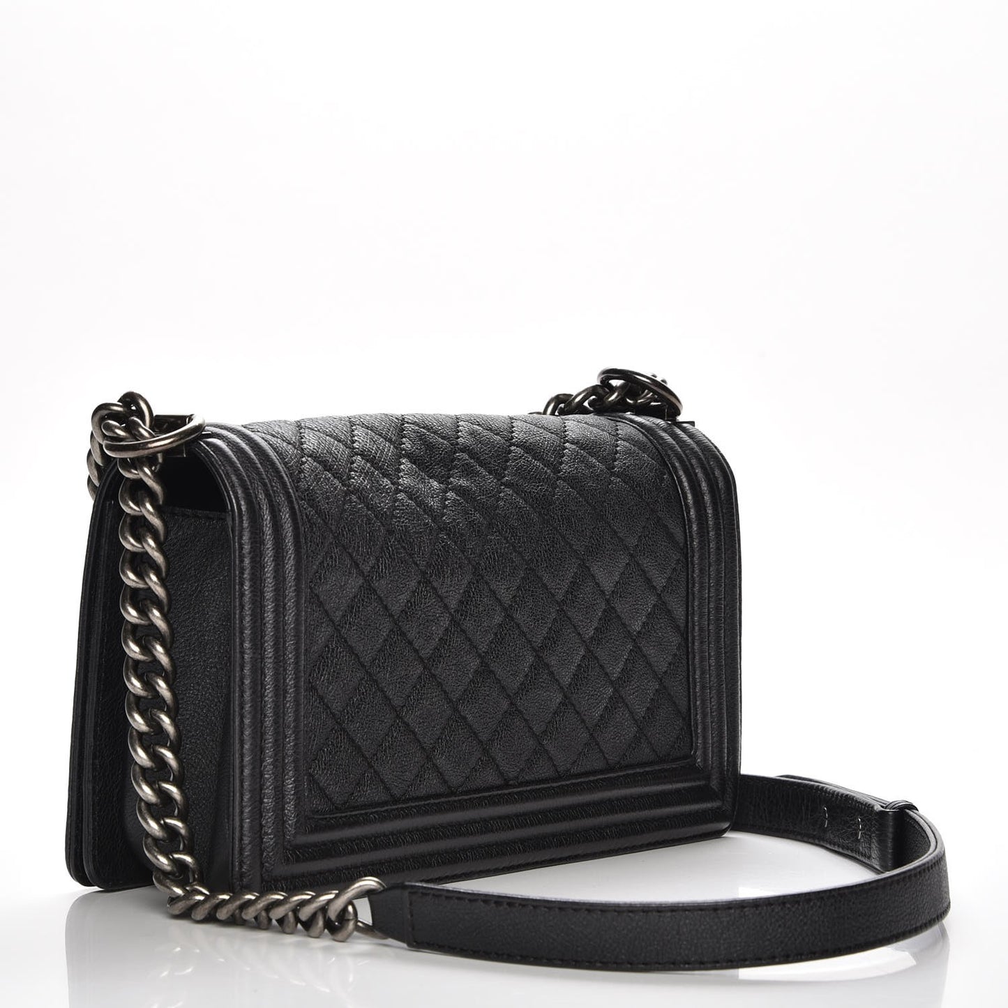 Calfskin Quilted Medium Boy Flap Black