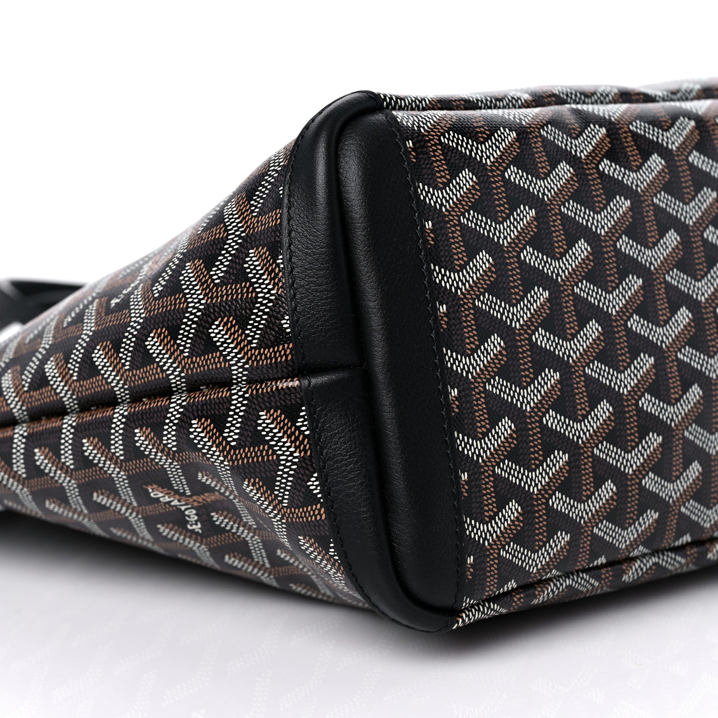 Goyardine Artois PM Black