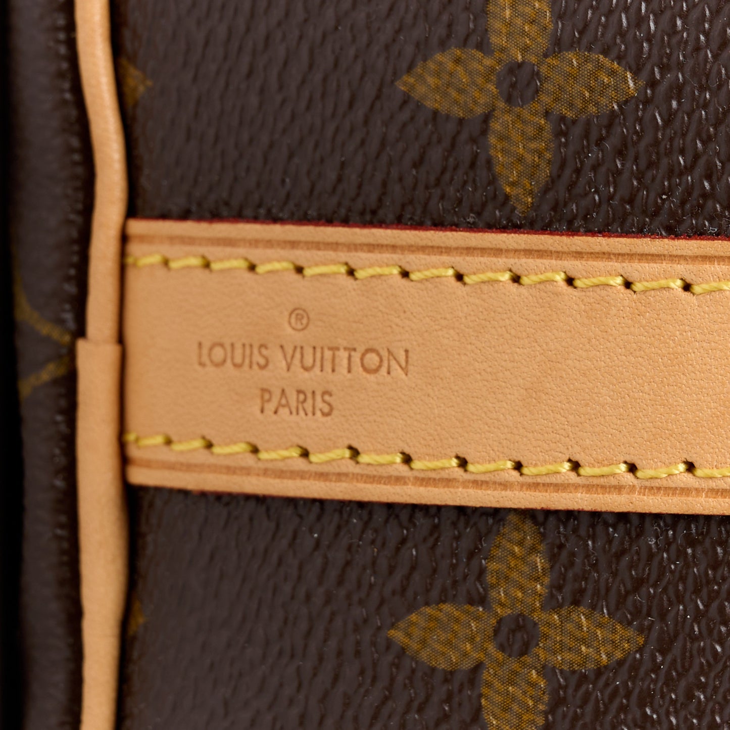 LOUIS VUITTON Monogram Speedy Bandouliere 25